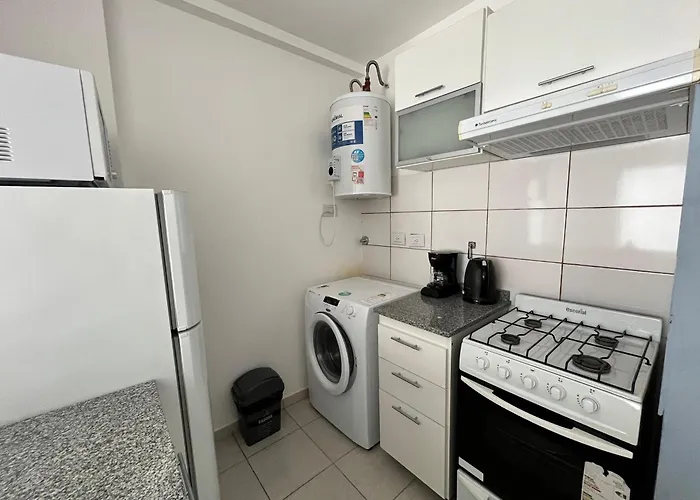 Departamento 2 Ambientes Con Cochera 40 Y 6